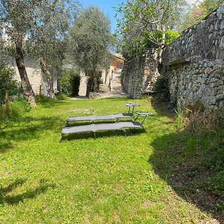 Appartamento Cadelagnel Кастеллетто-ди-Бренцоне Экстерьер фото