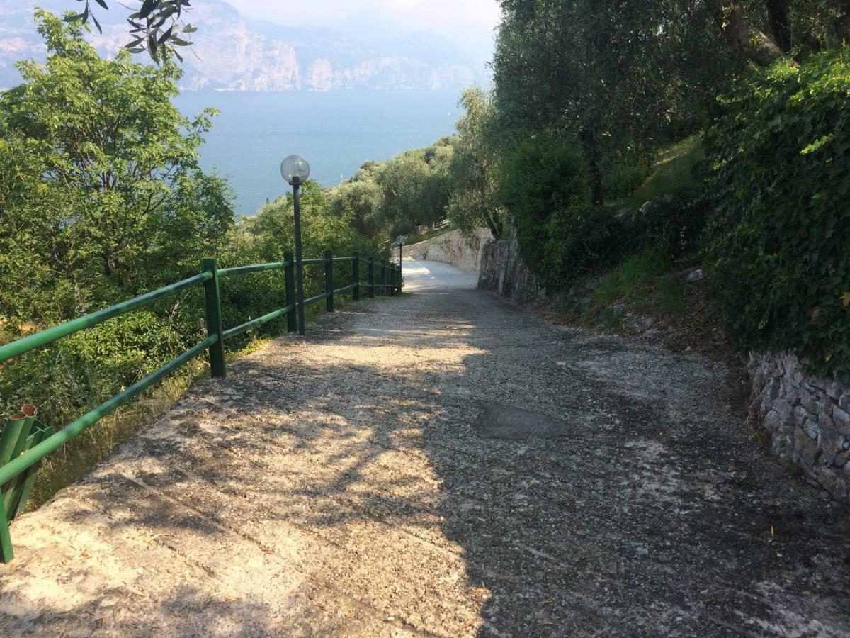 Appartamento Cadelagnel Кастеллетто-ди-Бренцоне Экстерьер фото